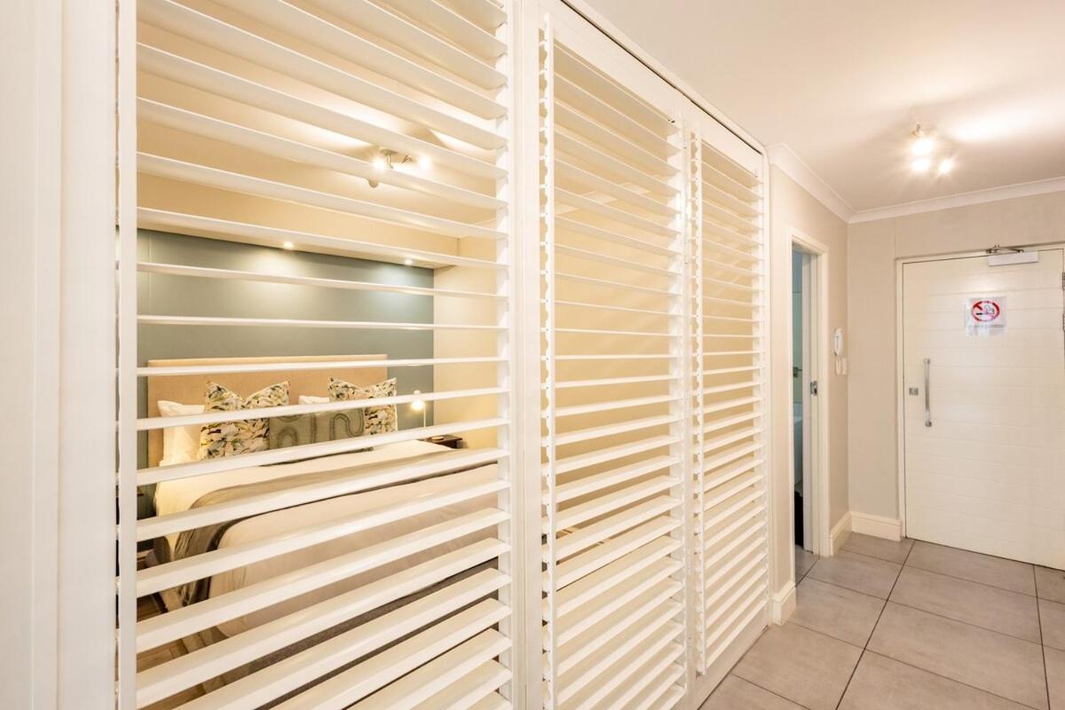 Stylish, Fully Equipped In Observatory * Cape Town