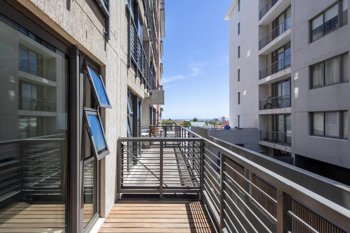 Stylish, Fully Equipped In Observatory Apartment *