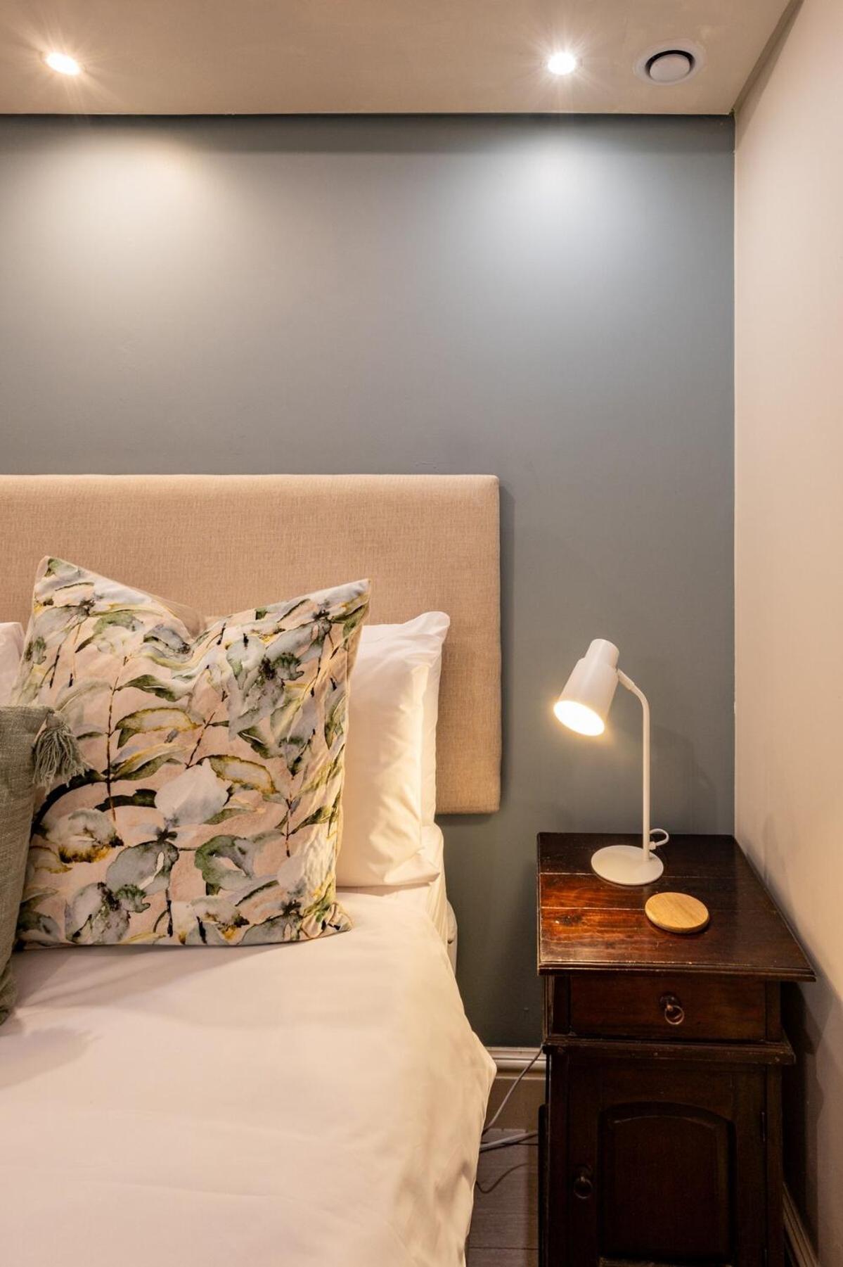 Stylish, Fully Equipped In Observatory *