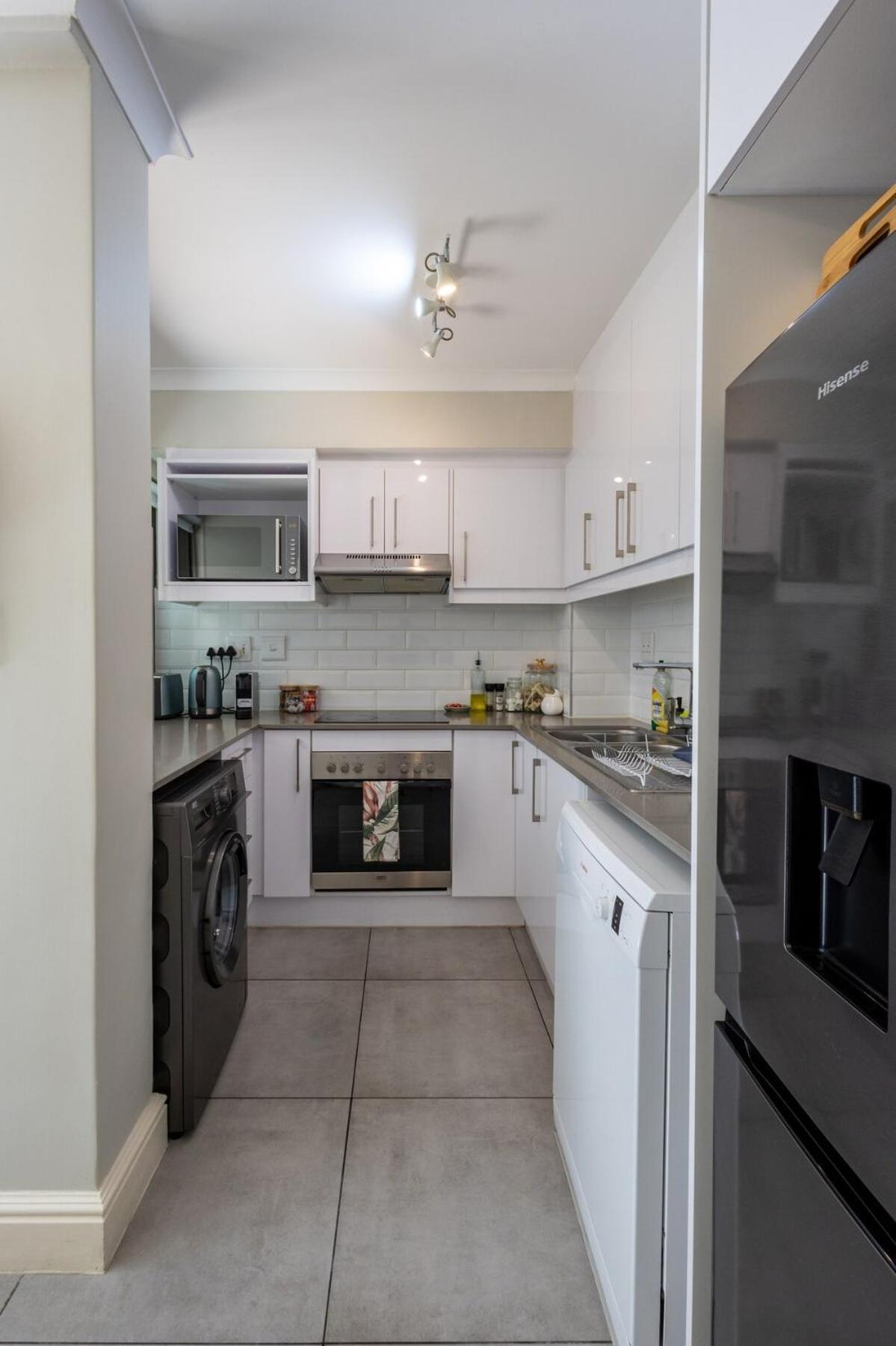 Apartment Stylish, Fully Equipped In Observatory Cape Town