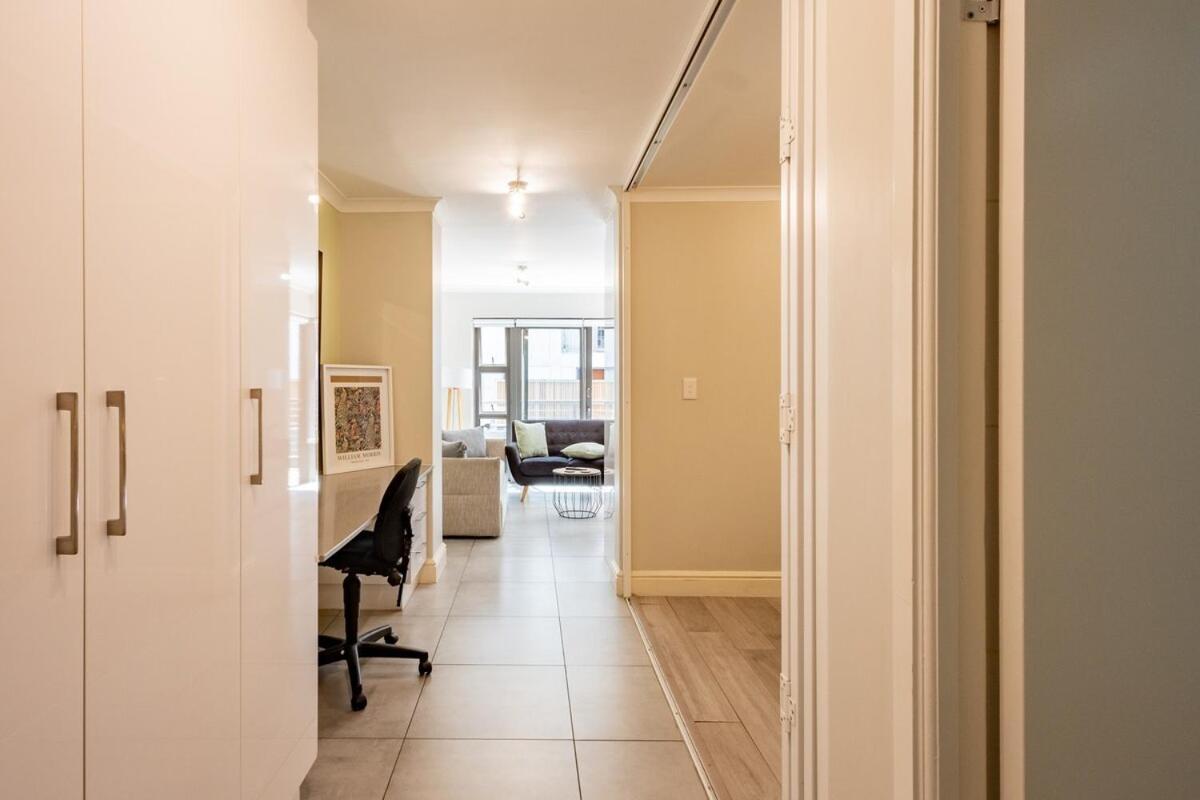 Apartment Stylish, Fully Equipped In Observatory Kapstadt